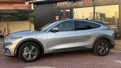 Cinza prata Usado 2021 Ford Mustang Mach-E SUV | € 31.990 (Preço justo)