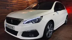 Branco Usado 2017 Peugeot 308 | € 14.750 (Preço justo)