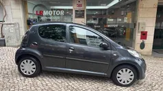 Cinzento Usado 2010 Citroën C1 Citadino | € 5.450 (Preço justo)