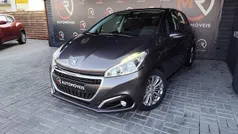 Usado 2019 Peugeot 208 Signature Sky Citadino | € 11.900 (Preço justo)