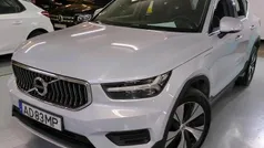 Cinza Usado 2020 Volvo XC40 Inscription SUV | € 27.299 (Preço justo)