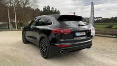 Usado 2015 Porsche Cayenne SUV | € 43.950 (Preço justo)