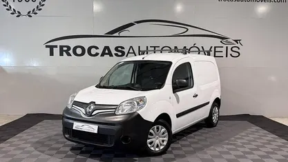 Branco Usado 2017 Renault Kangoo | € 9.900 (Bom preço)