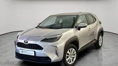 Cinzento Usado 2024 Toyota Yaris | € 25.250 (Preço justo)