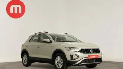 Cinzento Usado 2025 VW T-Roc Life SUV | € 26.999 (Preço justo)