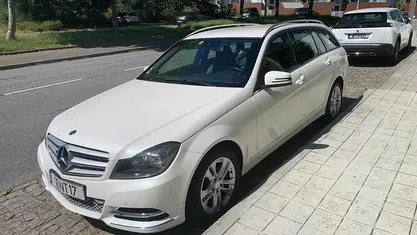 Branco Usado 2013 Mercedes C220 Carrinha | € 14.499 (Preço justo)