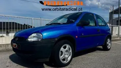 Azul Usado 1999 Opel Corsa | € 1.100