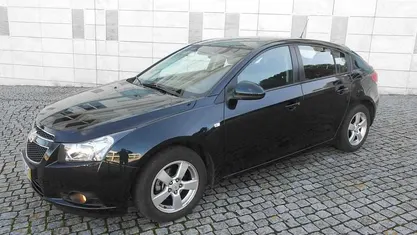 Usado Chevrolet Cruze 124 HP (91 kW) 2012 Preto Citadino