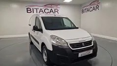 Branco Usado 2017 Peugeot Partner Monovolume | € 15.950 (Caro)