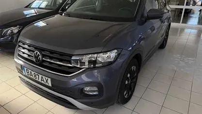 Cinzento Usado 2023 VW T-Cross SUV | € 17.900 (Bom preço)