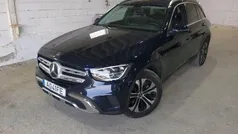Azul Usado 2021 Mercedes GLC300e SUV | € 44.200 (Preço justo)
