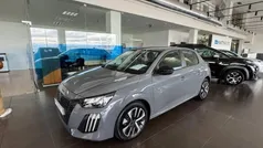 Cinzento Usado 2024 Peugeot 208 Active Citadino | € 17.950 (Bom preço)