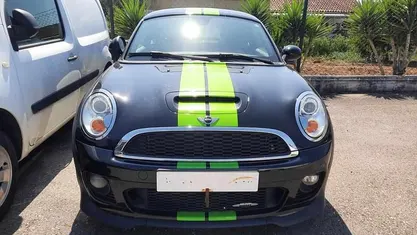 Preto Usado 2012 Mini Coupé Coupé | € 15.500