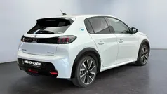 Usado 2020 Peugeot e-208 GT-line Citadino | € 17.990 (Preço justo)
