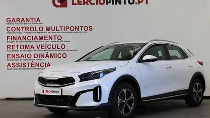 Branco Usado 2023 Kia XCeed SUV | € 25.750 (Preço justo)