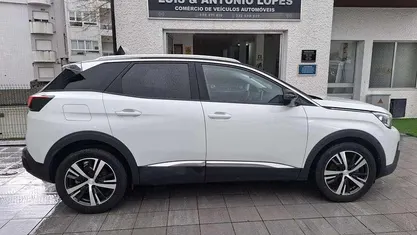 Usado Peugeot 3008 130 HP (95 kW) 2018 Branco SUV