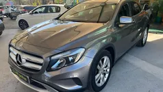 Cinza Usado 2015 Mercedes GLA180 Style SUV | € 19.990 (Preço justo)