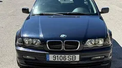 Azul Usado 2001 BMW 320 Sedan | € 3.650 (Preço justo)