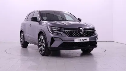 Cinzento Usado 2023 Renault Austral SUV | € 32.490 (Preço justo)