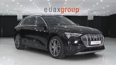 Preto Usado 2019 Audi e-tron Comfort SUV | € 25.490 (Bom preço)