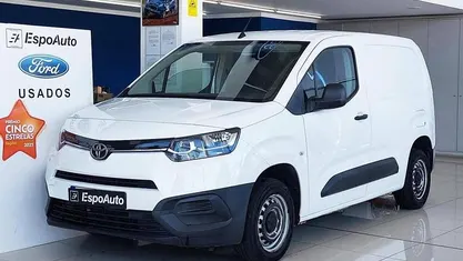 Usado 2020 Toyota Proace Monovolume | € 14.250 (Bom preço)