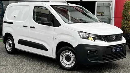 Usado Peugeot Partner 102 HP (75 kW) 2021 Monovolume