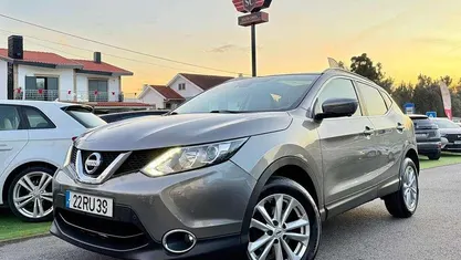 Usado 2016 Nissan Qashqai N-Connecta SUV | € 13.400 (Bom preço)