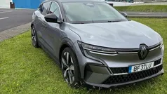 Cinzento Usado 2023 Renault Mégane Citadino | € 31.000 (Bom preço)