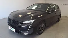 Preto Usado 2022 Peugeot 308 Active Sedan | € 19.850 (Preço justo)