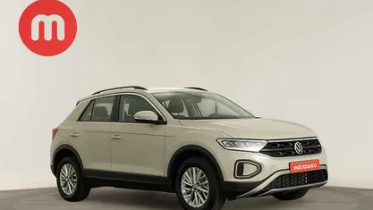 Usado 2025 VW T-Roc SUV | € 25.299 (Preço justo)