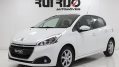 Usado 2017 Peugeot 208 Active Citadino | € 11.500 (Bom preço)