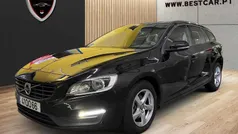 Preto Usado 2015 Volvo V60 Carrinha | € 12.950 (Preço justo)