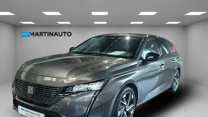 Cinzento Usado 2024 Peugeot 308 Allure Sedan | € 29.650 (Preço justo)