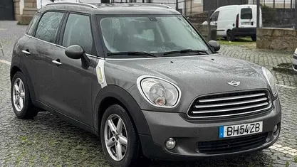 Usado Mini Countryman 112 HP (82 kW) 2011 Outra SUV