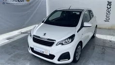 Branco Usado 2014 Peugeot 108 Allure Citadino | € 7.990 (Preço justo)