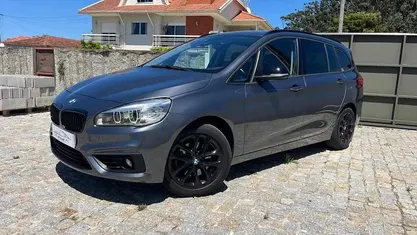 Cinzento Usado 2018 BMW 218 | € 16.990 (Bom preço)
