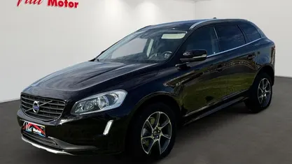 Preto Usado 2015 Volvo XC60 SUV | € 18.500 (Preço justo)