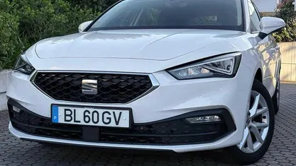 Usado Seat Leon ST 110 HP (80 kW) 2022 Branco Carrinha