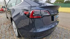 Cinzento Usado 2019 Tesla Model 3 Long Range AWD Sedan | € 25.800 (Preço justo)