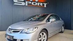 Cinzento (metalizado) Usado 2007 Honda Civic Executive Sedan | € 8.750 (Caro)