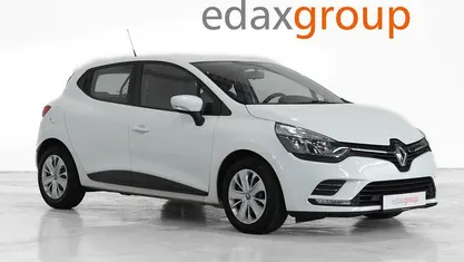 Usado Renault Clio IV 90 HP (66 kW) 2019