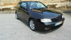 Preto Usado 2000 Seat Ibiza Sport Citadino | € 3.750 (Preço justo)