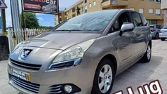 Usado 2010 Peugeot 5008 Monovolume | € 6.299 (Preço justo)