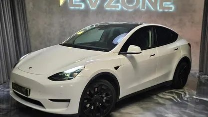 Branco Usado 2021 Tesla Model Y SUV | € 35.000 (Preço justo)