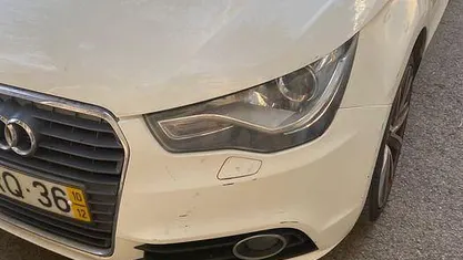 Usado Audi A1 Sport 105 HP (77 kW) 2010 Branco Citadino