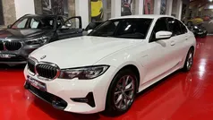 Branco Usado 2021 BMW 320e Sport Line Sedan | € 29.990 (Preço justo)