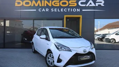 Branco Usado 2019 Toyota Yaris Hybrid Comfort | € 16.500 (Preço justo)