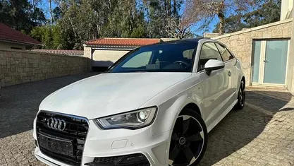 Branco Usado 2015 Audi A3 Premium | € 18.950 (Preço justo)