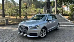 Cinzento Usado 2015 Audi A1 Sportback Citadino | € 13.490 (Preço justo)