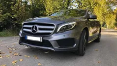 Cinzento Usado 2014 Mercedes GLA200 SUV | € 15.999 (Bom preço)